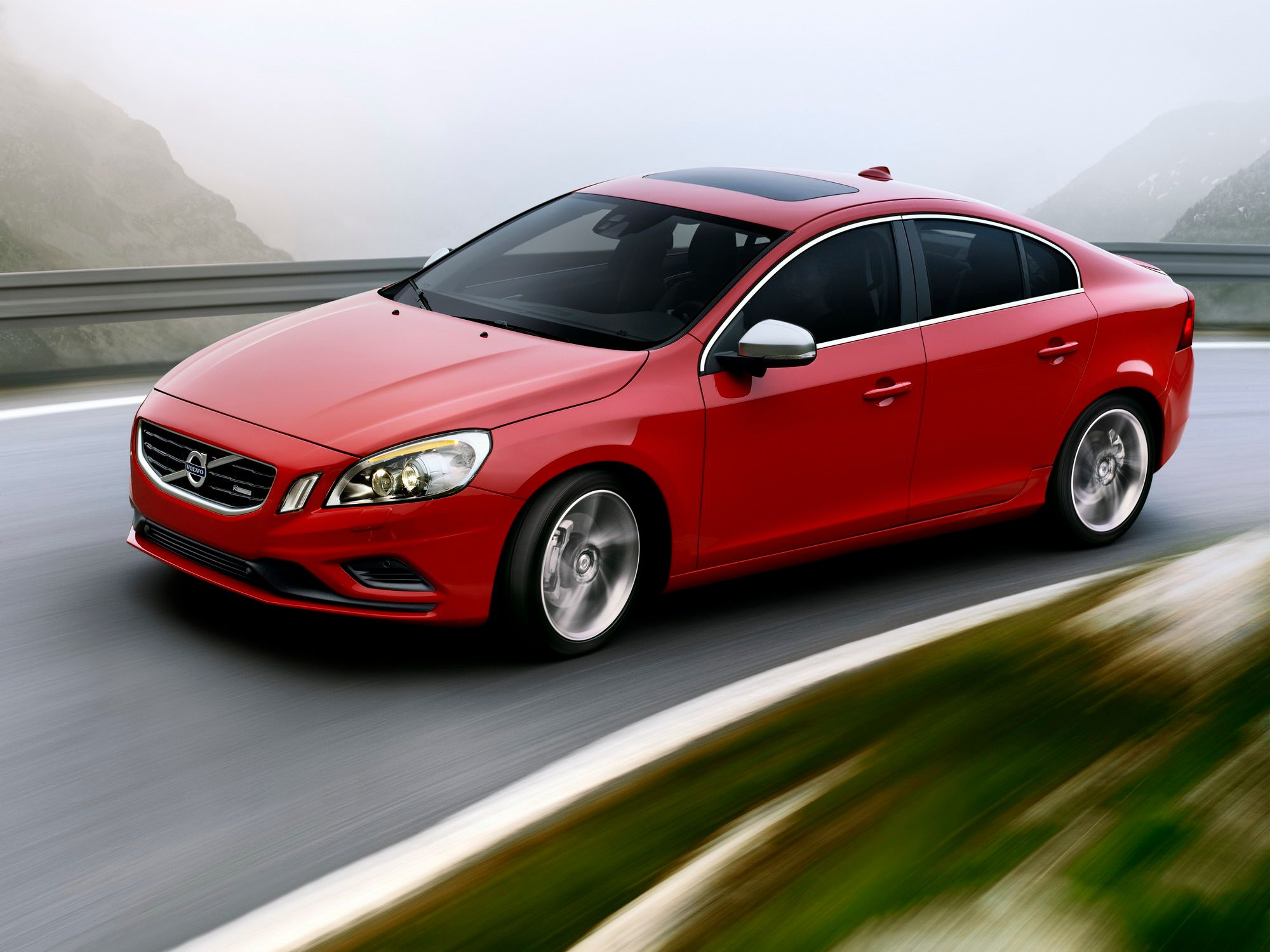 2011 Volvo S60 and V60 R-Design