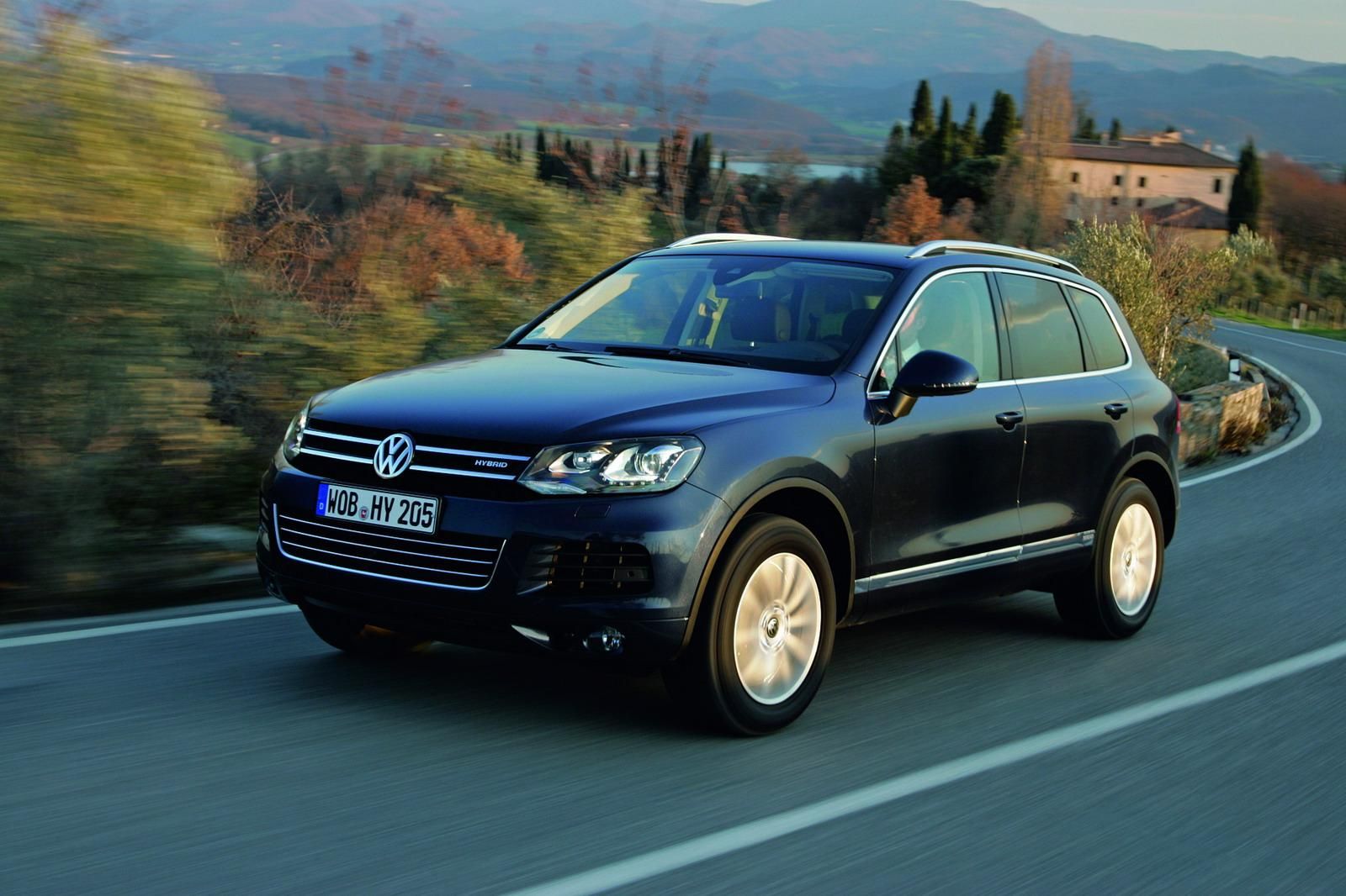 2011 Volkswagen Touareg Hybrid