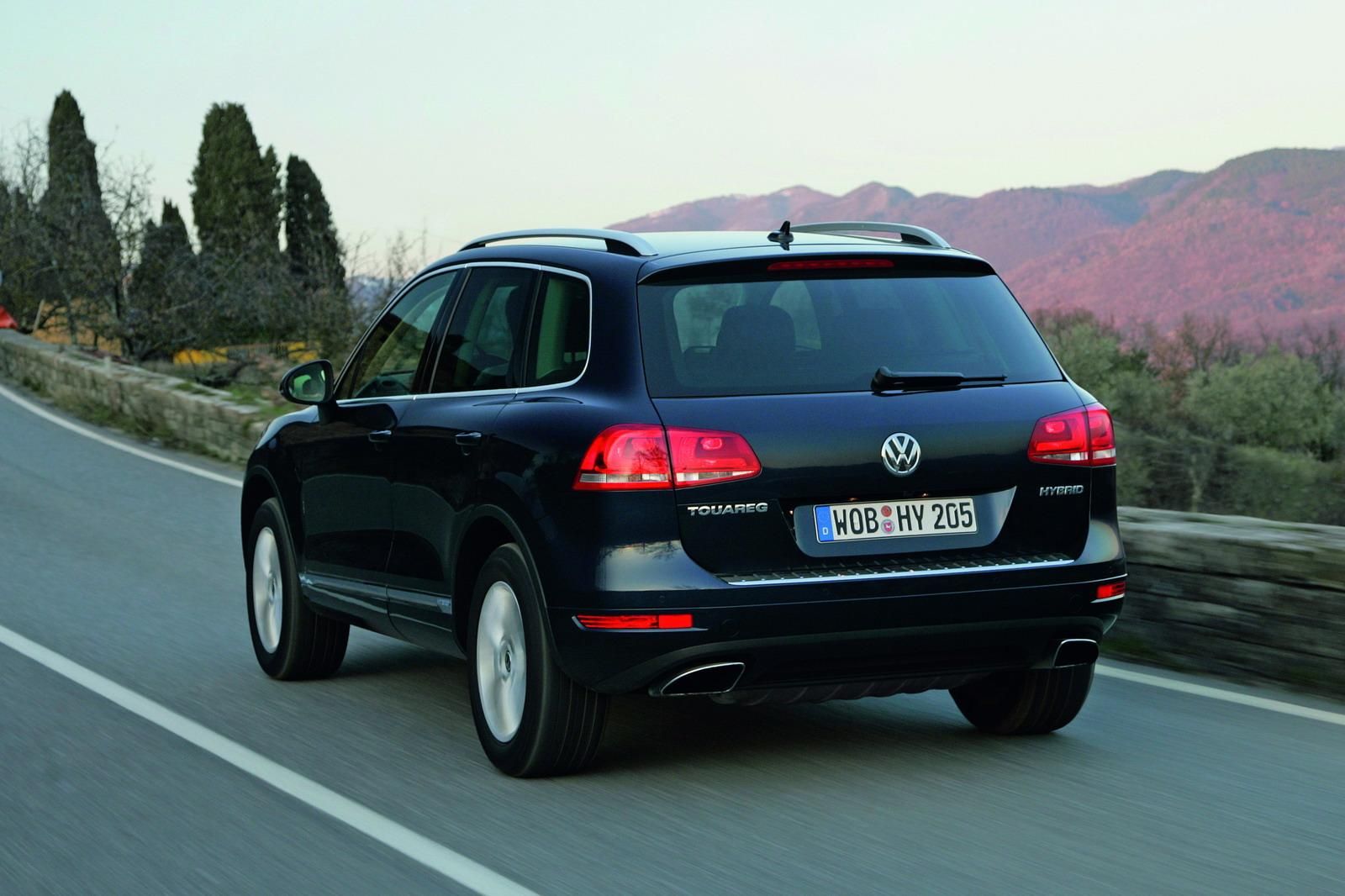 2011 Volkswagen Touareg Hybrid