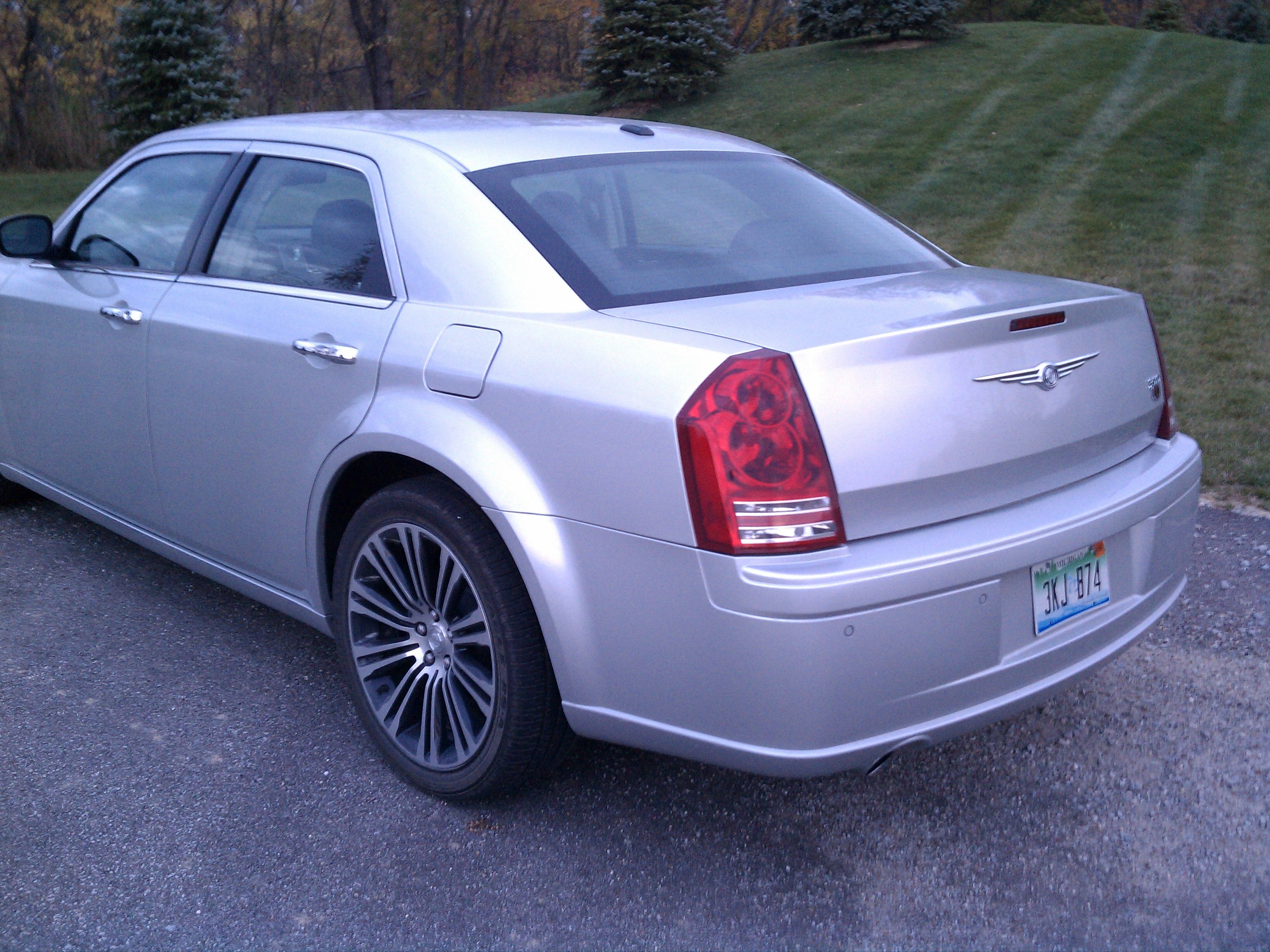 2010 Chrysler 300S 