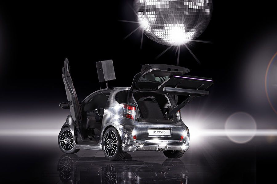 2010 Toyota iQ Disco