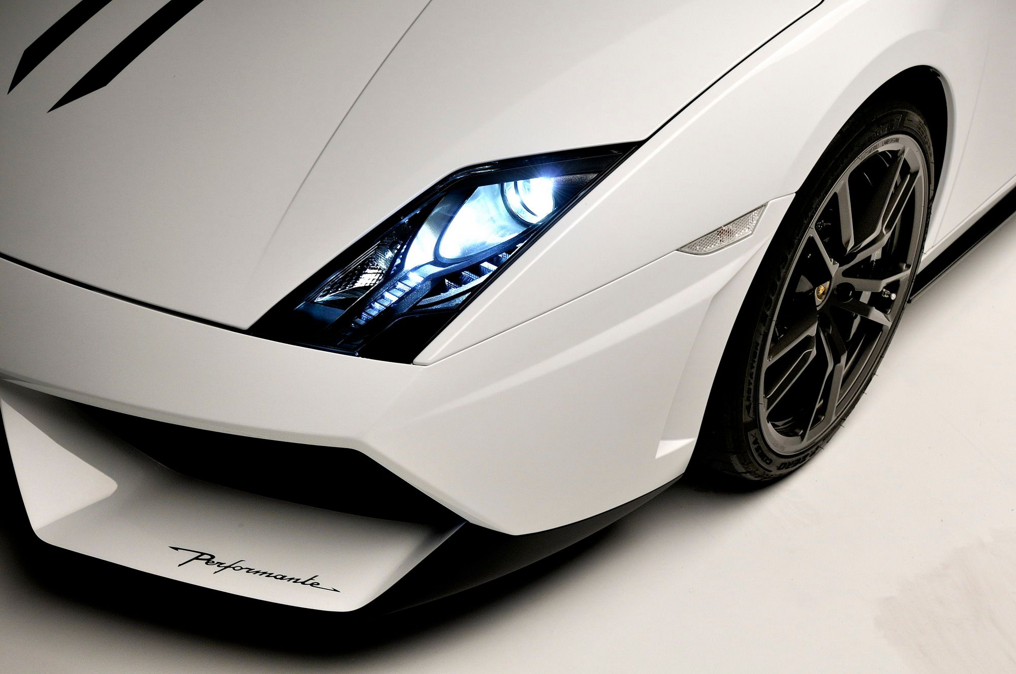 2012 Lamborghini Gallardo LP 570-4 Spyder Performante