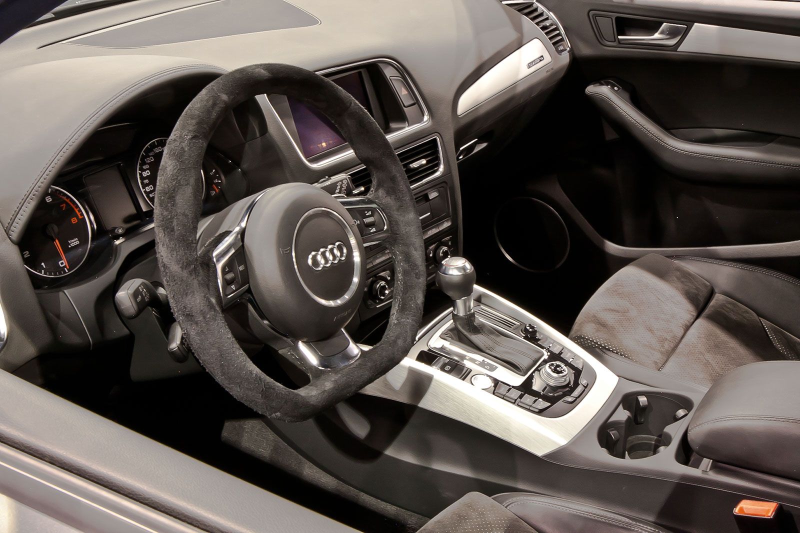 2010 Audi Q5 Extend by STaSIS Engineering