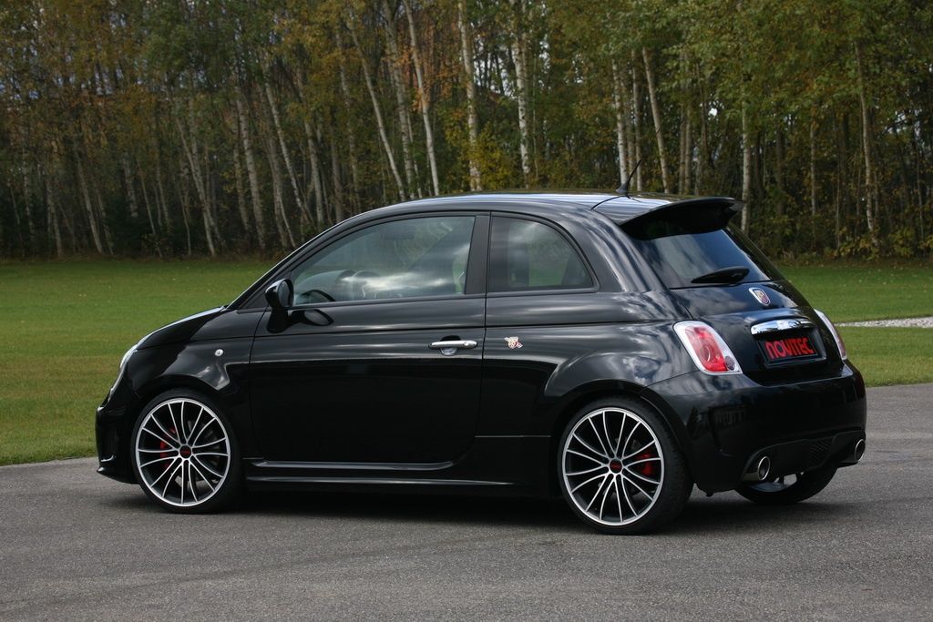 2010 Fiat 500 Abarth by Novitec