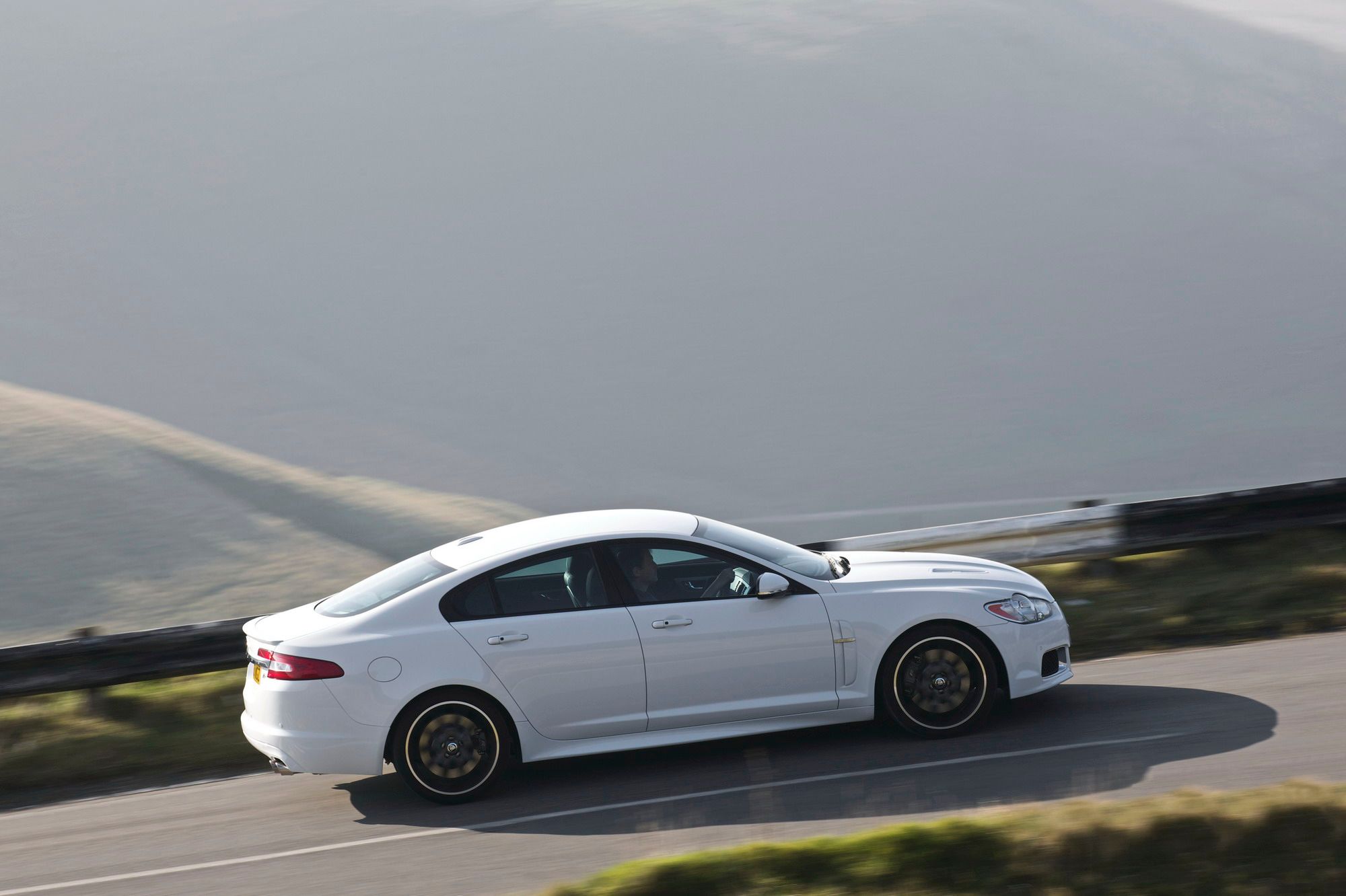 2011 Jaguar XF Black Pack