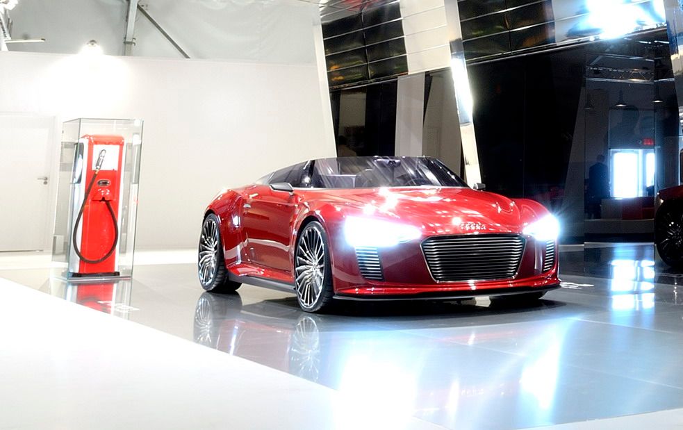 2011 Audi e-tron Spyder