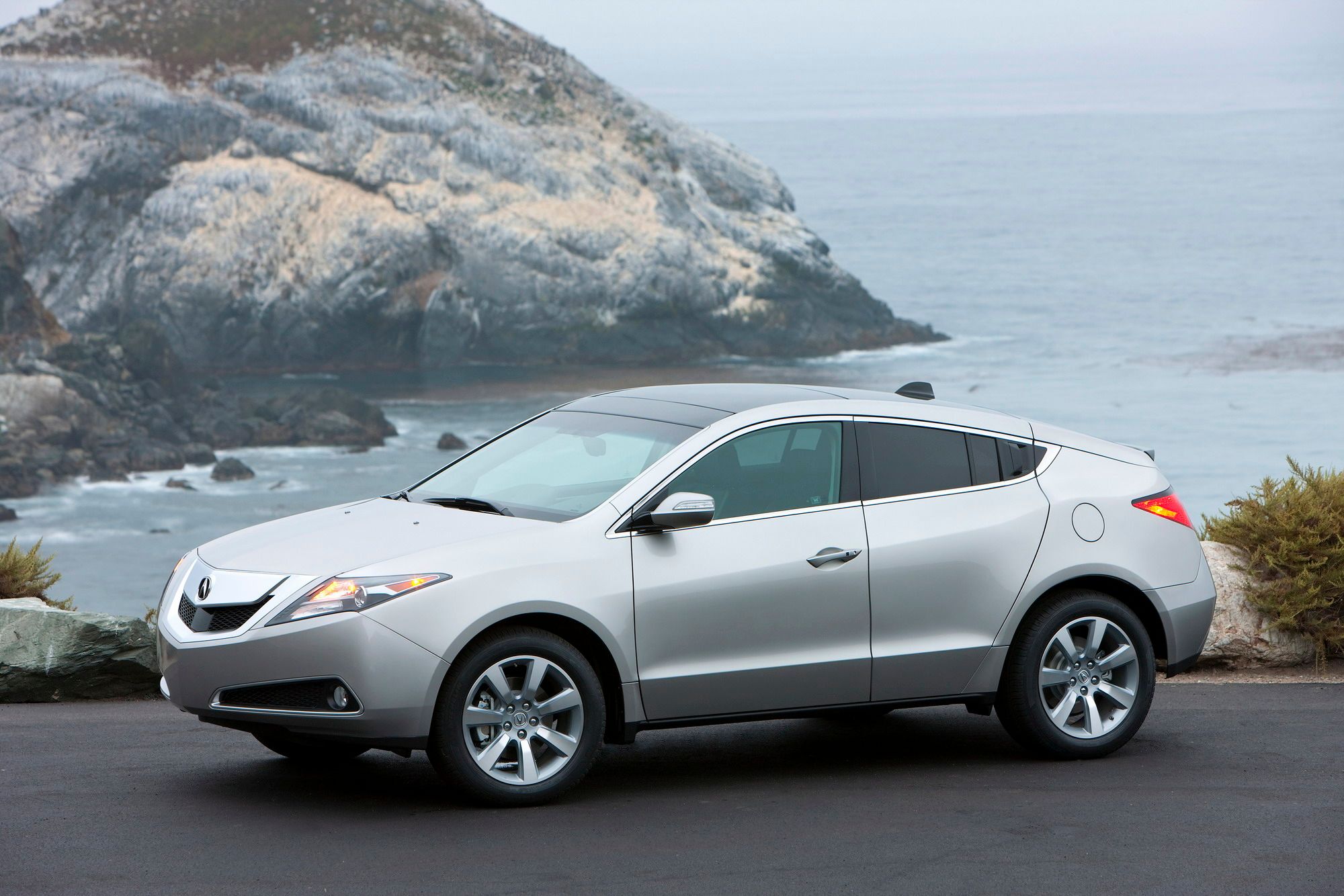 2011 Acura ZDX