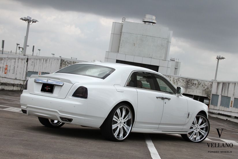 2011 Rolls Royce Ghost by Mansory and Vellano