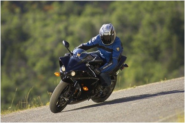 2011 Yamaha YZF-R1