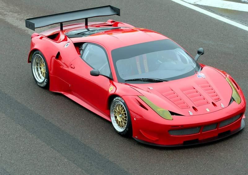 V gt 2. Феррари 458 Italia gt2. Второй Феррари. Феррари 2 спойлера. 812 Competizione.