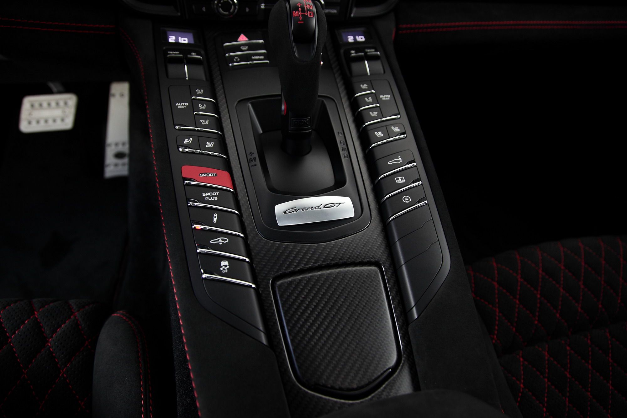 2011 Porsche Panamera GrandGT Carbon Fiber by TechArt