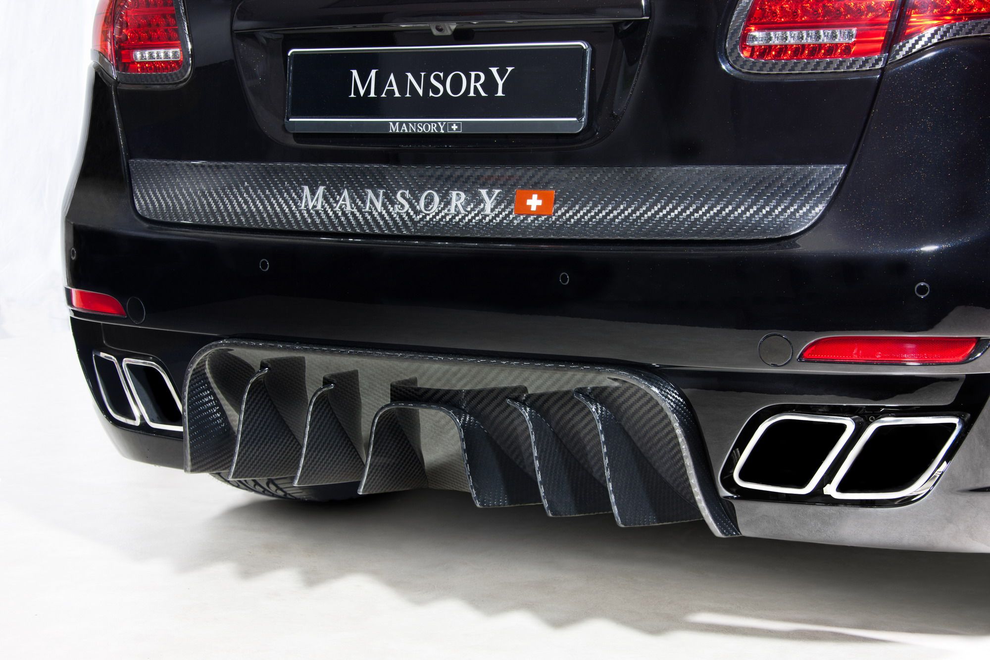 2012 Porsche Cayenne by Mansory