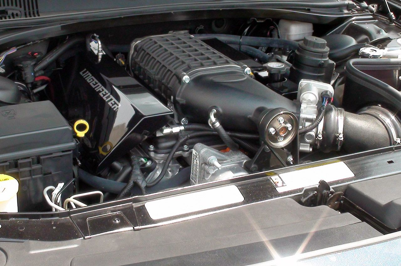 2008 - 2010 Dodge Challenger Supercharger Package by Lingenfelter 