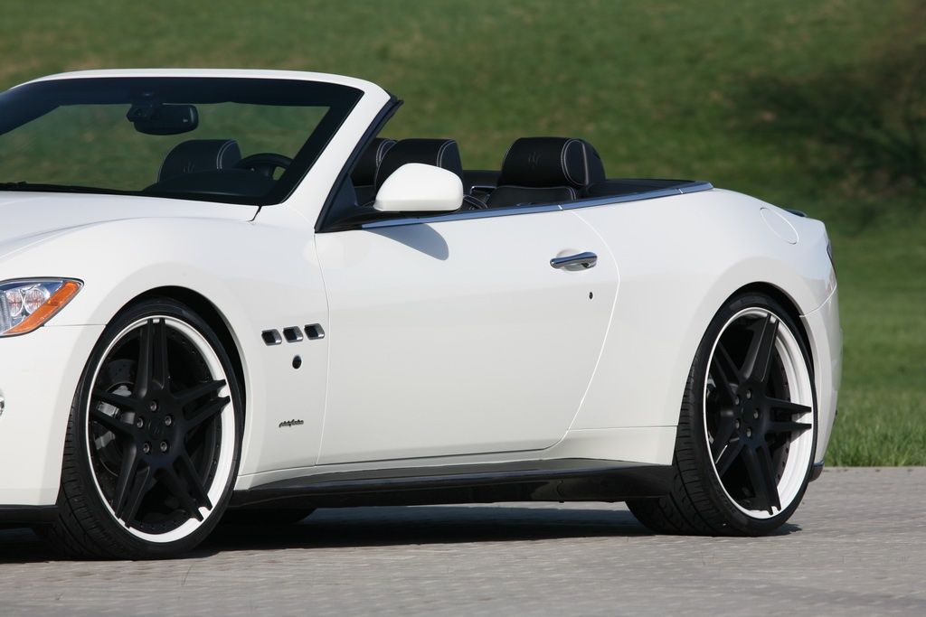 2011 Maserati GranCabrio by Novitec Tridente