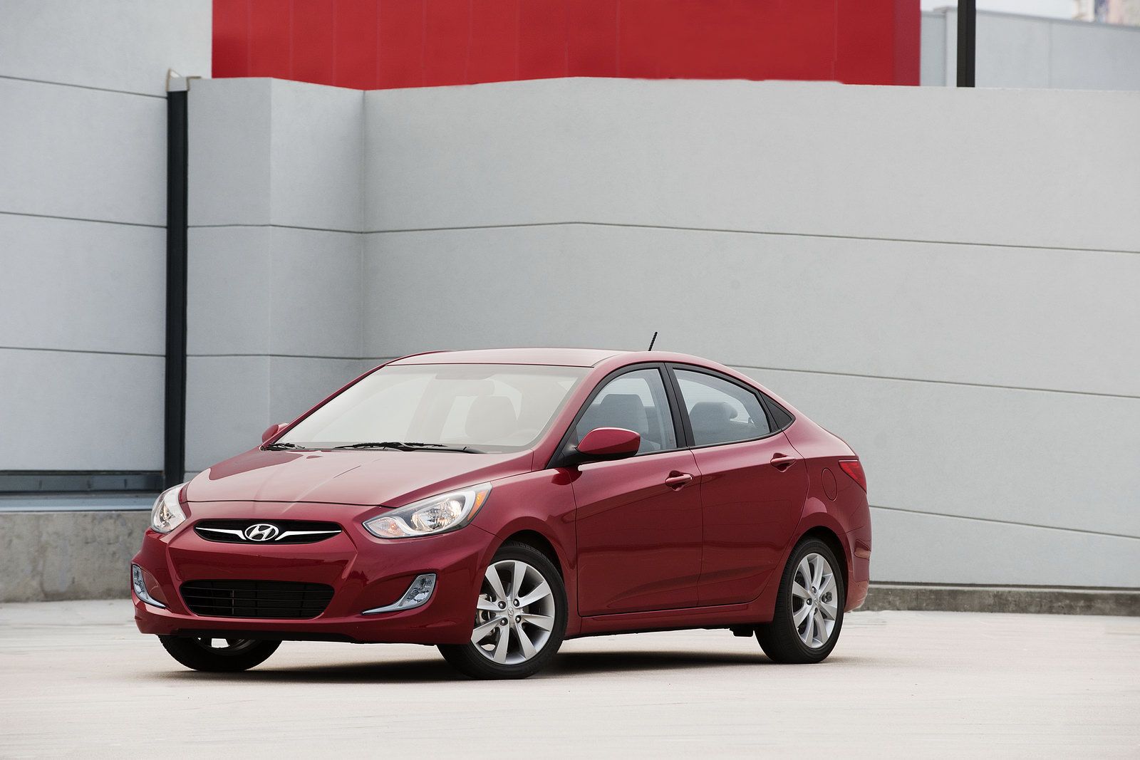 2012 - 2015 Hyundai Accent