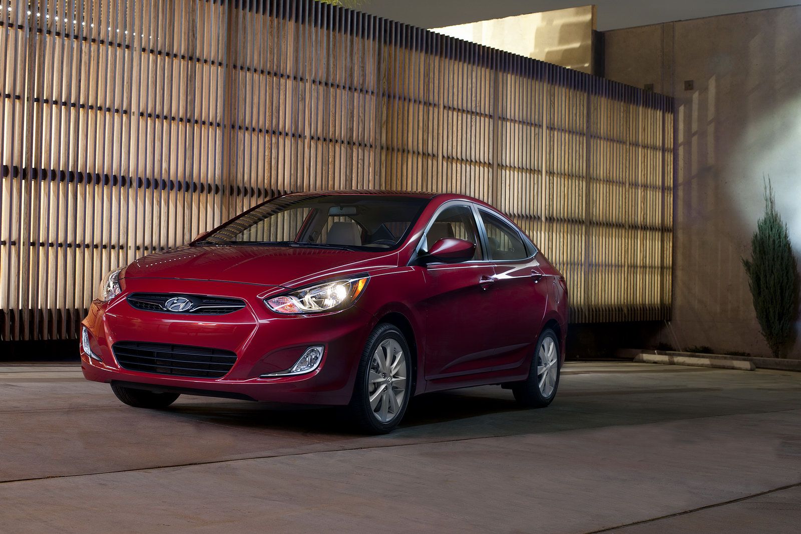 2012 - 2015 Hyundai Accent