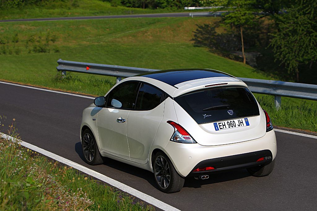 2011 Lancia Ypsilon