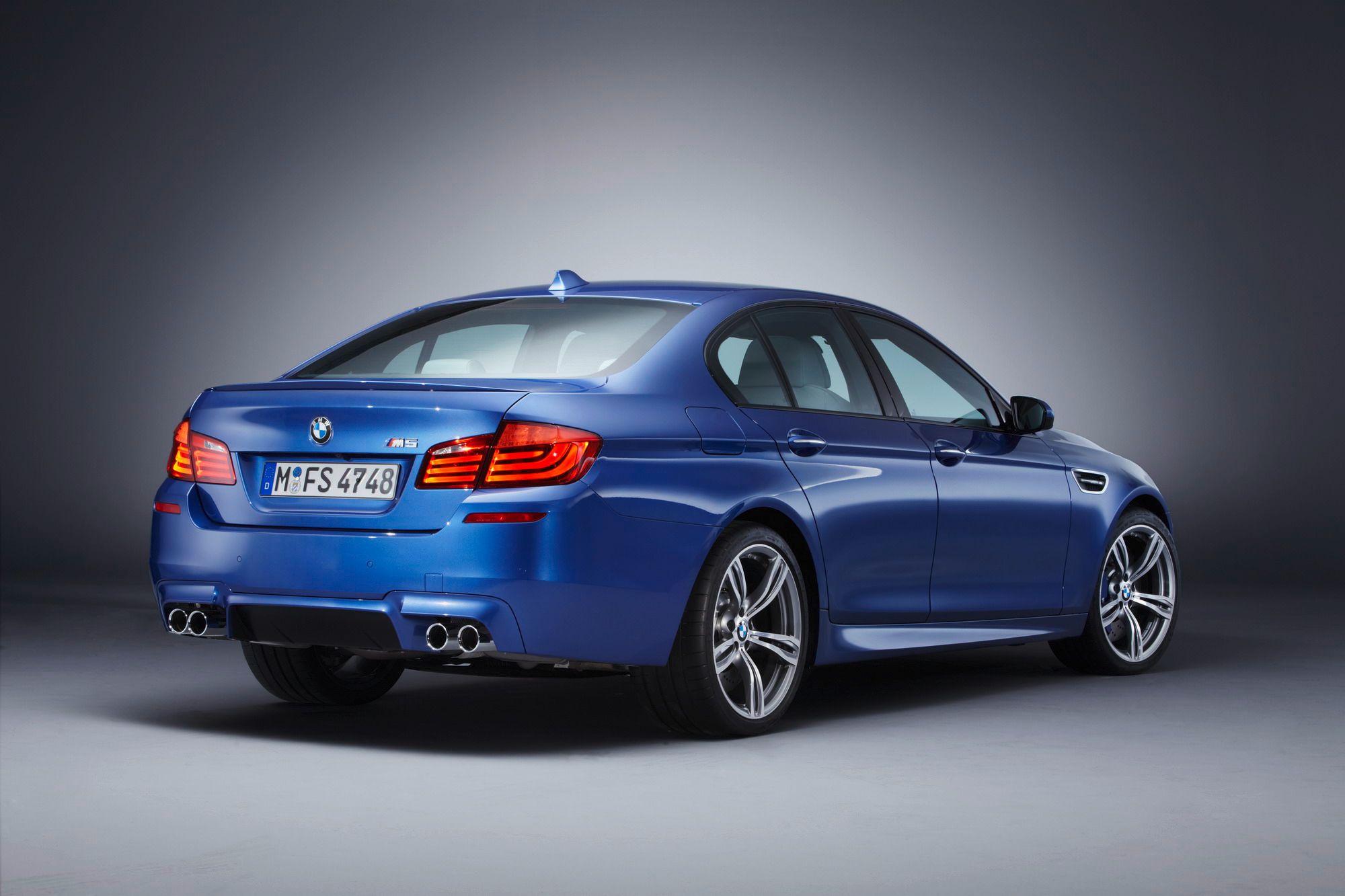 2012 BMW M5