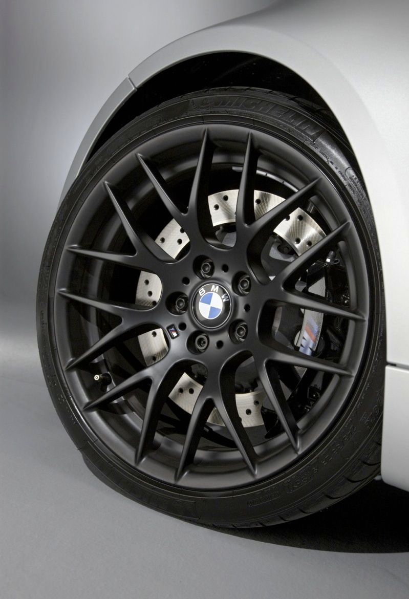 2012 BMW M3 CRT 