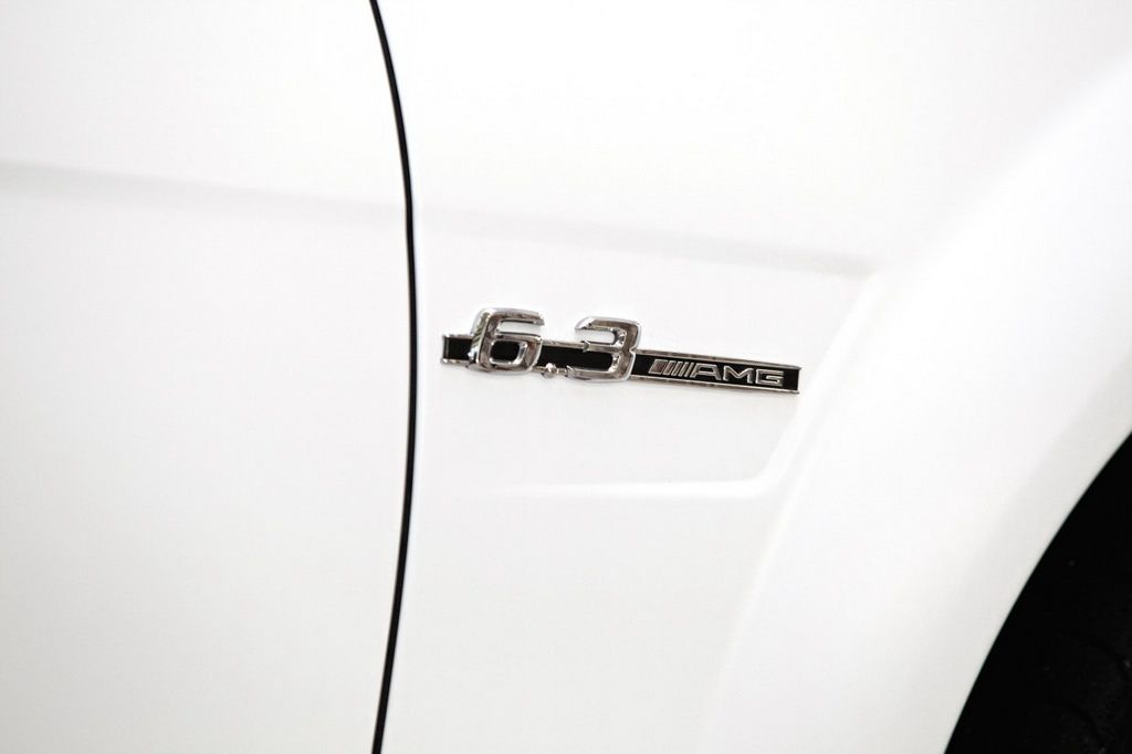 2012 Mercedes C63 AMG WhiteStorm by Romeo Ferraris