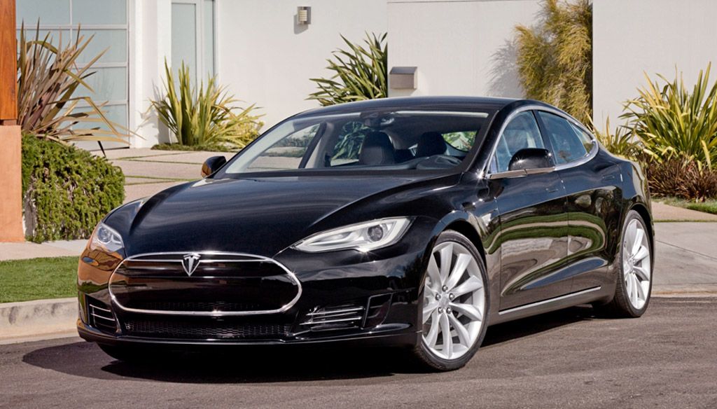 2014 Tesla Model S Gets Updated With Titanium Underbody Shield and Aluminum Deflector Plates To Prevent Fire