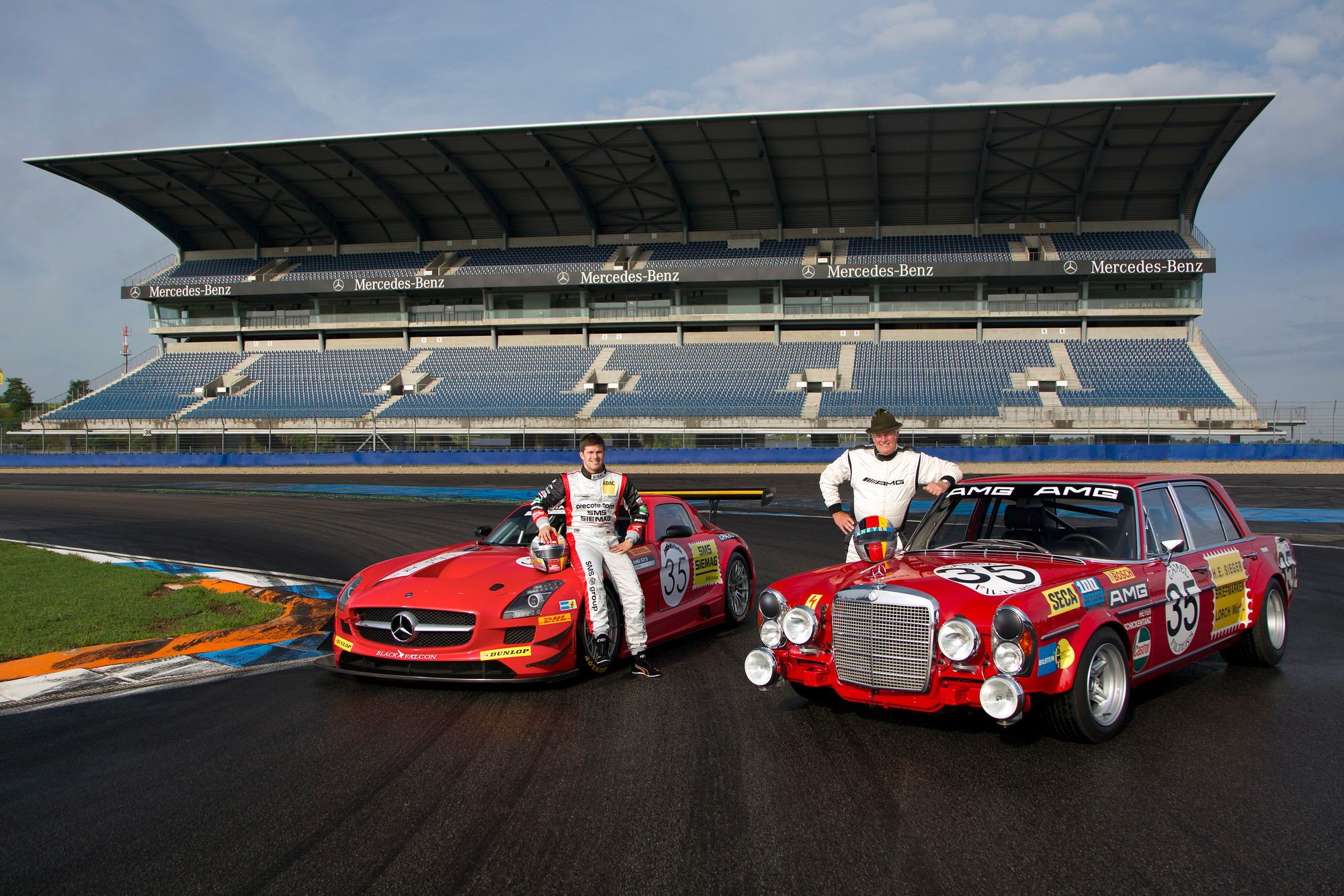 2011 Mercedes-Benz Black Falcon SLS AMG GT3