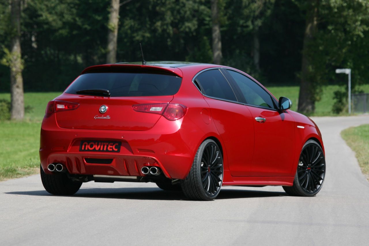 2011 Alfa Romeo Giulietta by Novitec