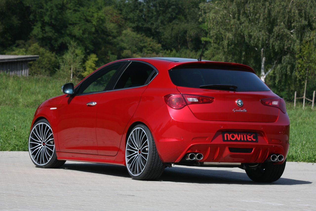 2011 Alfa Romeo Giulietta by Novitec