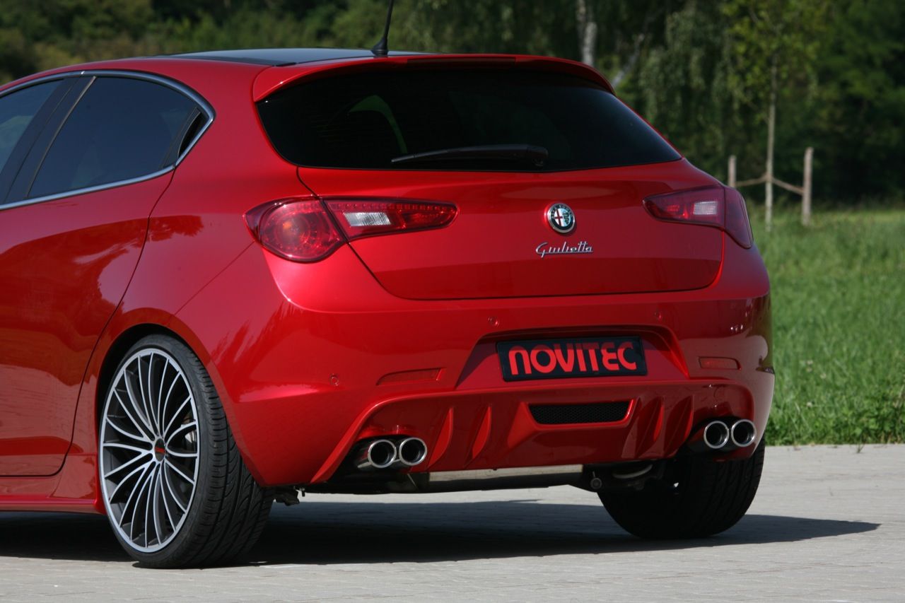 2011 Alfa Romeo Giulietta by Novitec