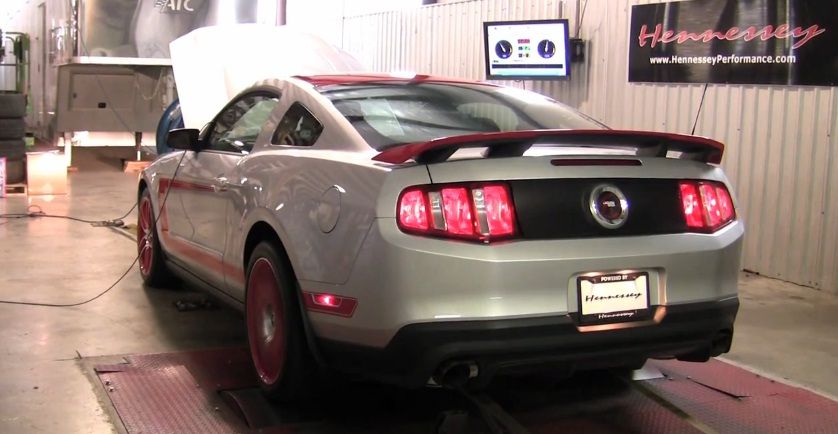 2012 Ford Mustang Boss 302 HPE650 by Hennessey