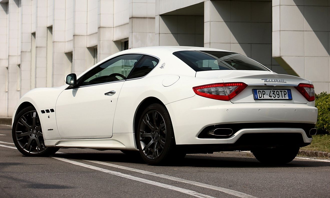 2011 Maserati Gran Turismo S Automatic Sport Pack