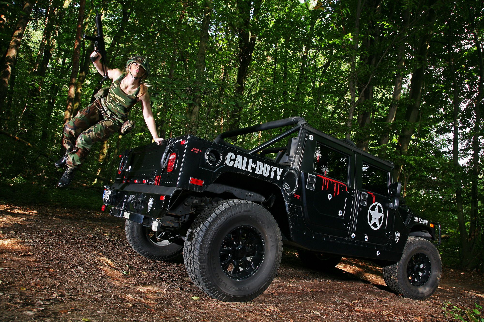 2011 Hummer H1 by Cam-Shaft