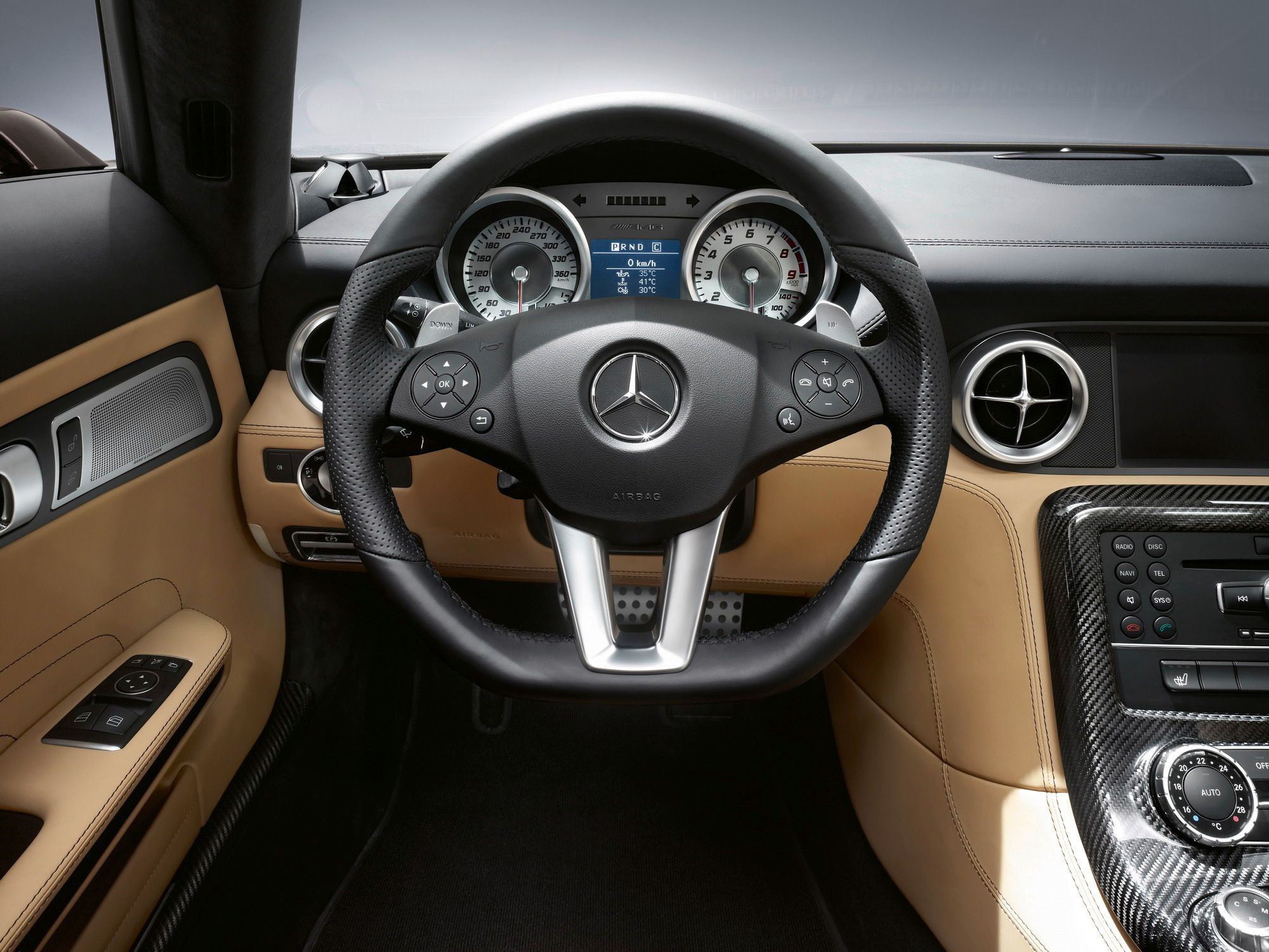 2011 Mercedes SLS AMG Roadster