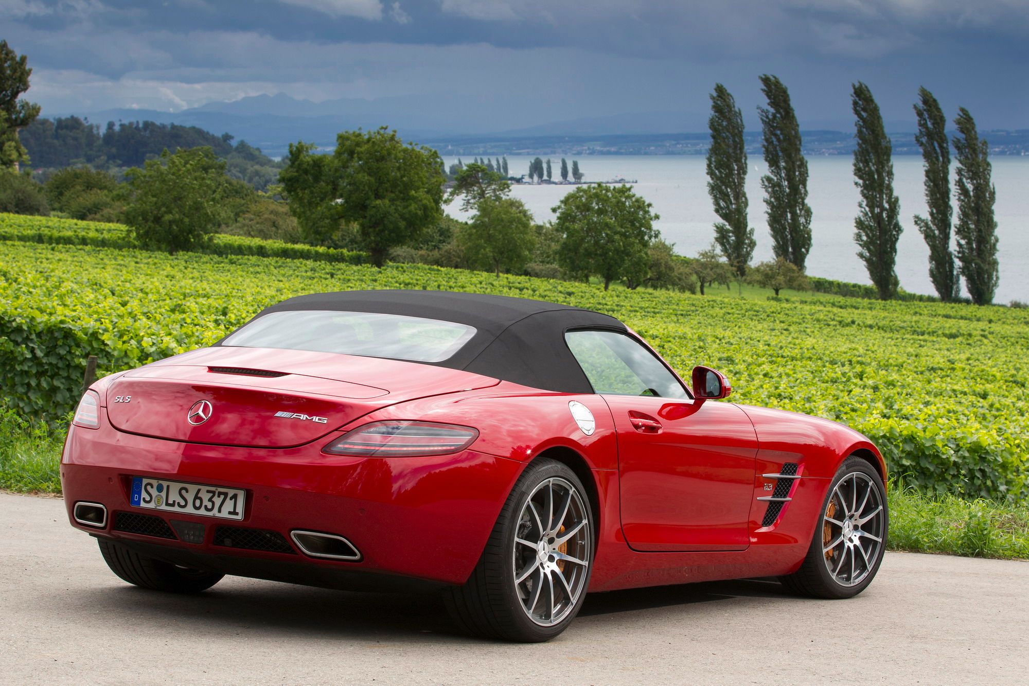 2011 Mercedes SLS AMG Roadster