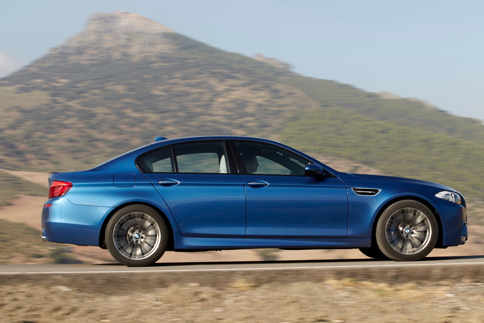 2012 BMW M5