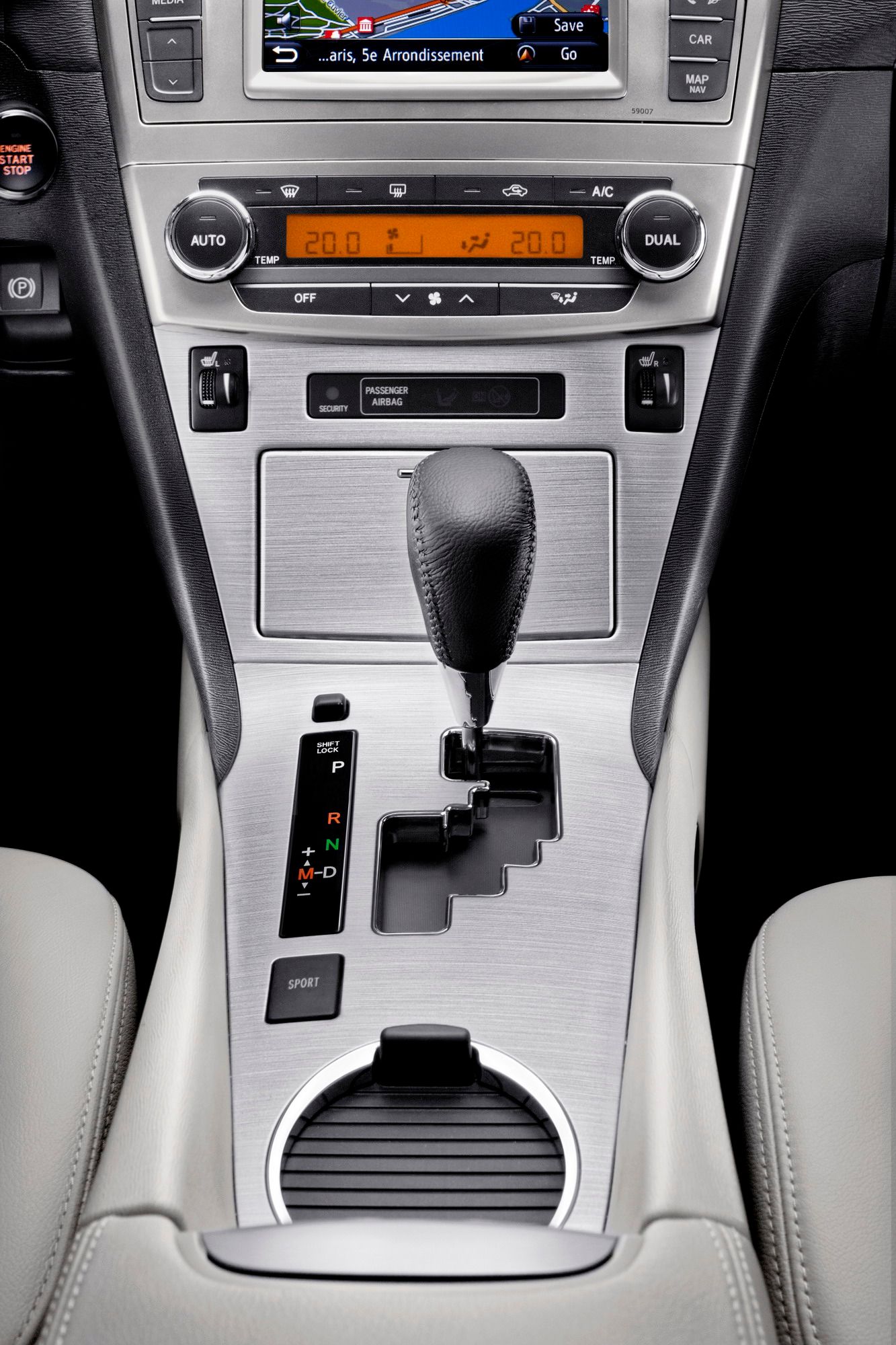 2012 Toyota Avensis