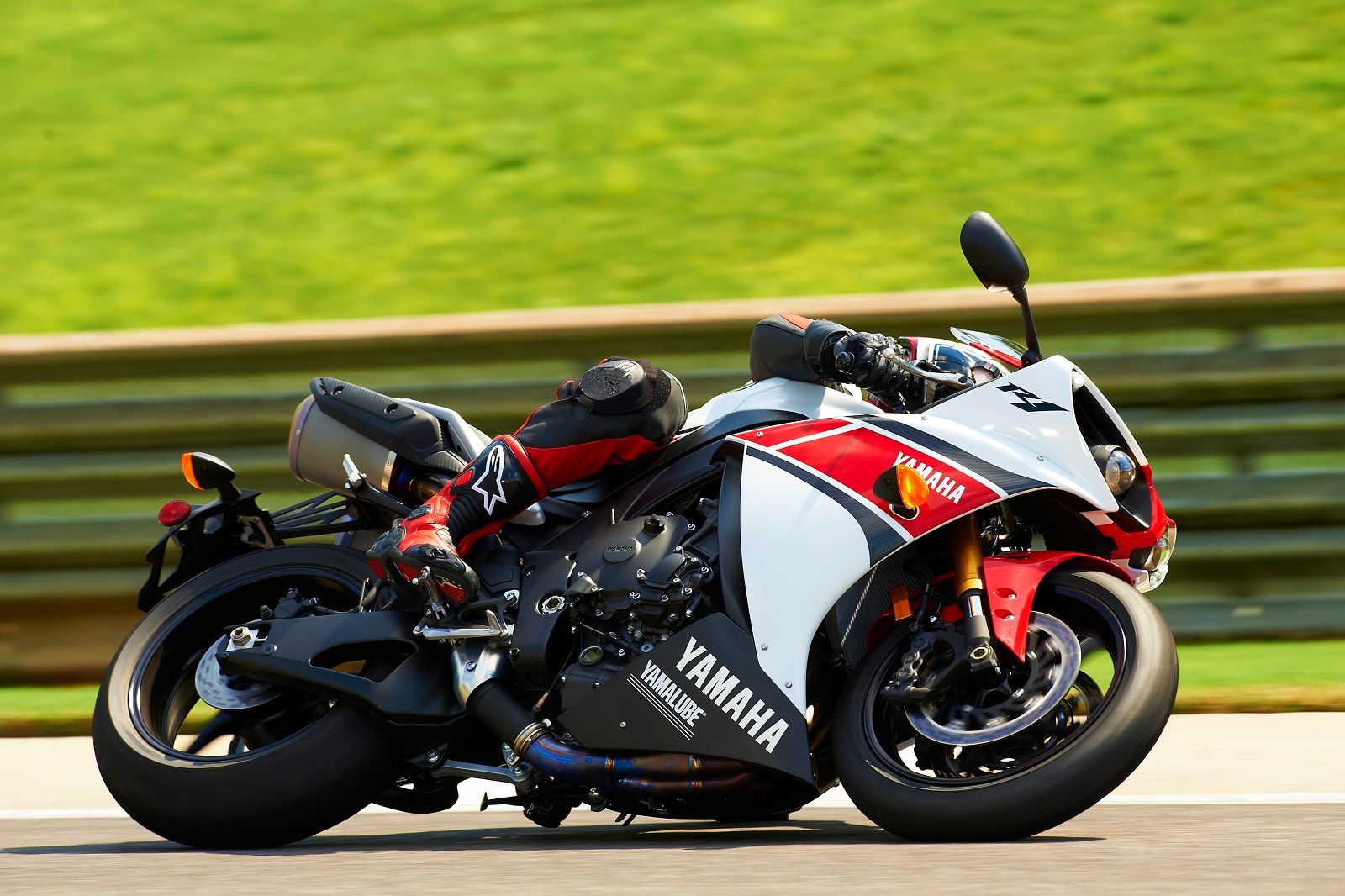 2012 Yamaha YZF-R1