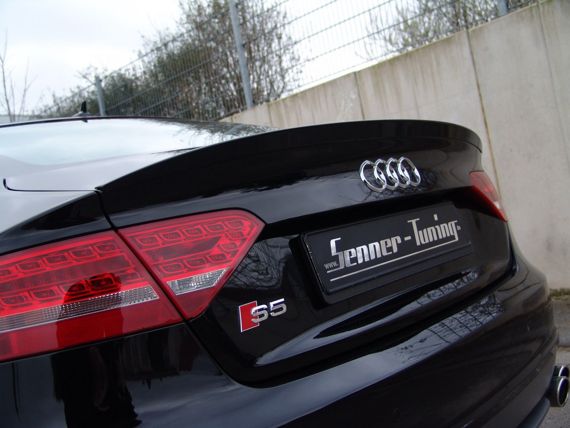 2011 Audi S5 by Senner Tuning