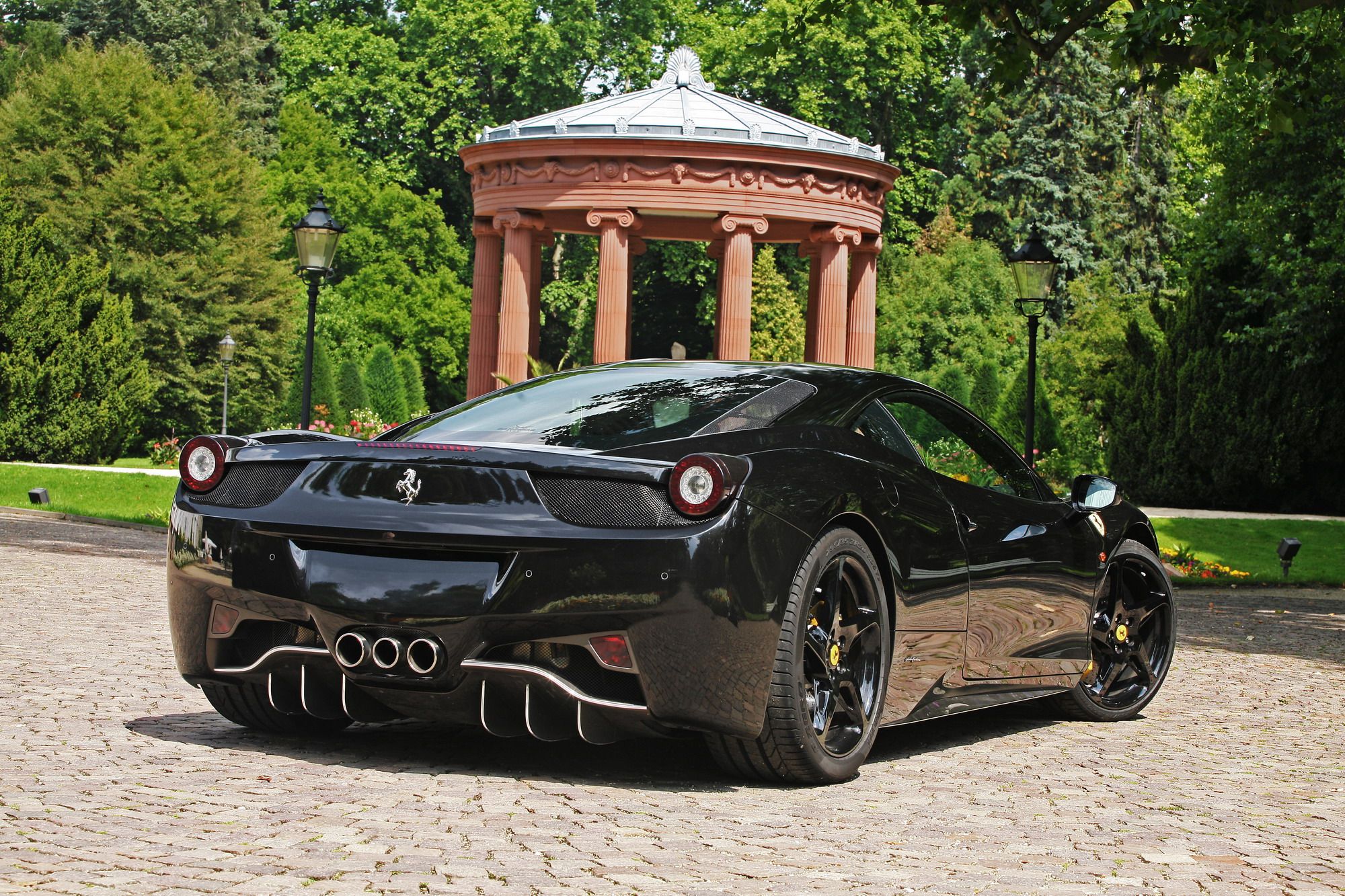 2011 Ferrari 458 Italia by Cam Shaft