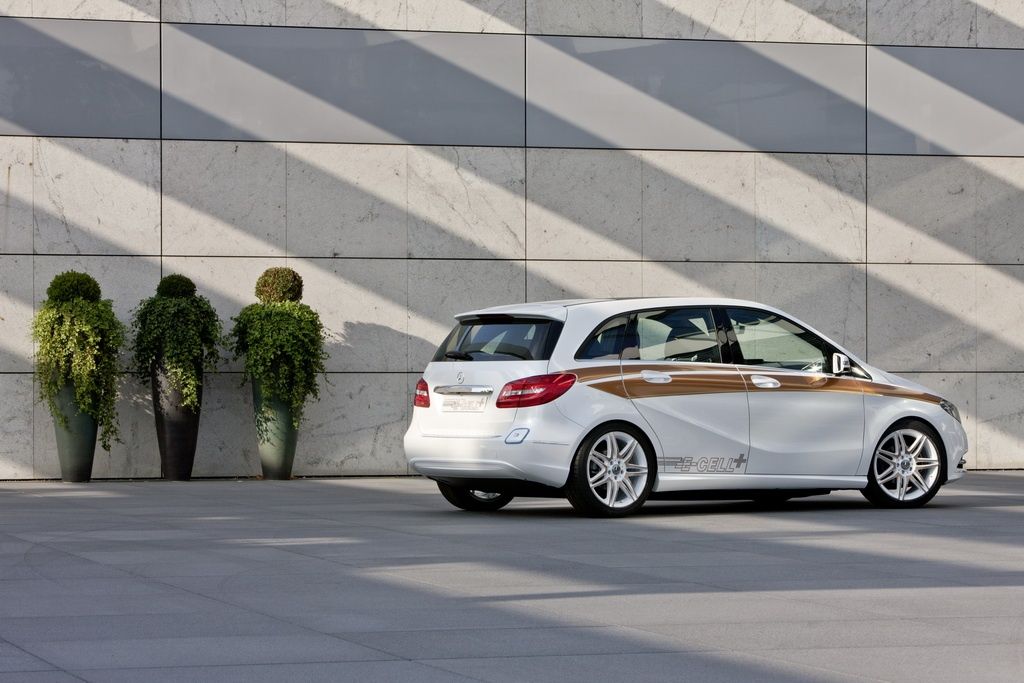 2011 Mercedes-Benz B-Class E-Cell Plus Electric Concept