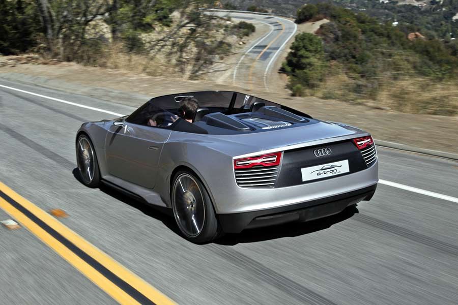 2011 Audi e-tron Spyder