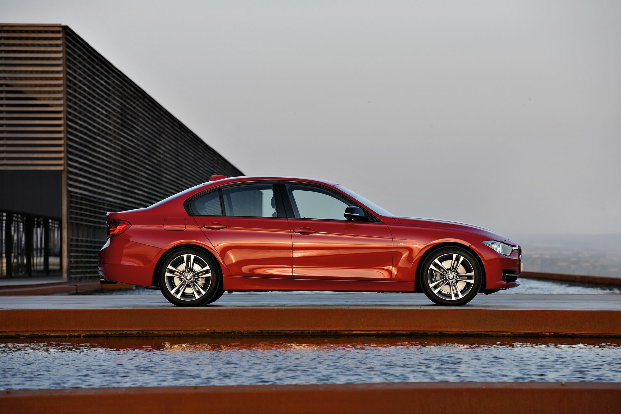 2012 - 2014 BMW 3 Series Sedan