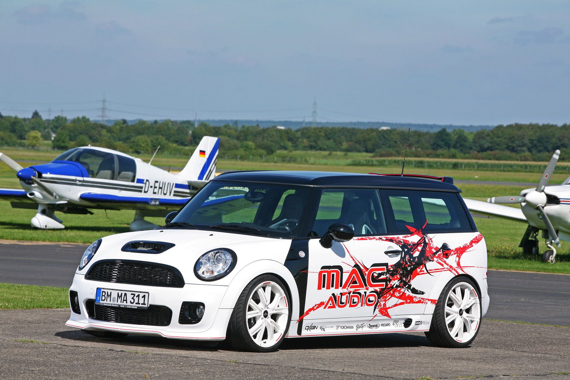 2011 Mini Clubman S by Mac Audio