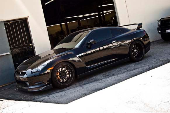 2011 Nissan GT-R by SP Engineering