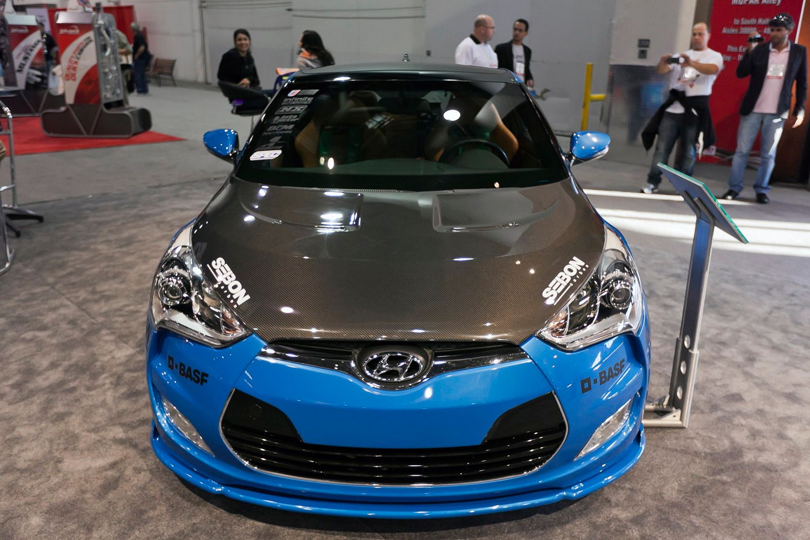2011 Hyundai Veloster by PM Lifestyle