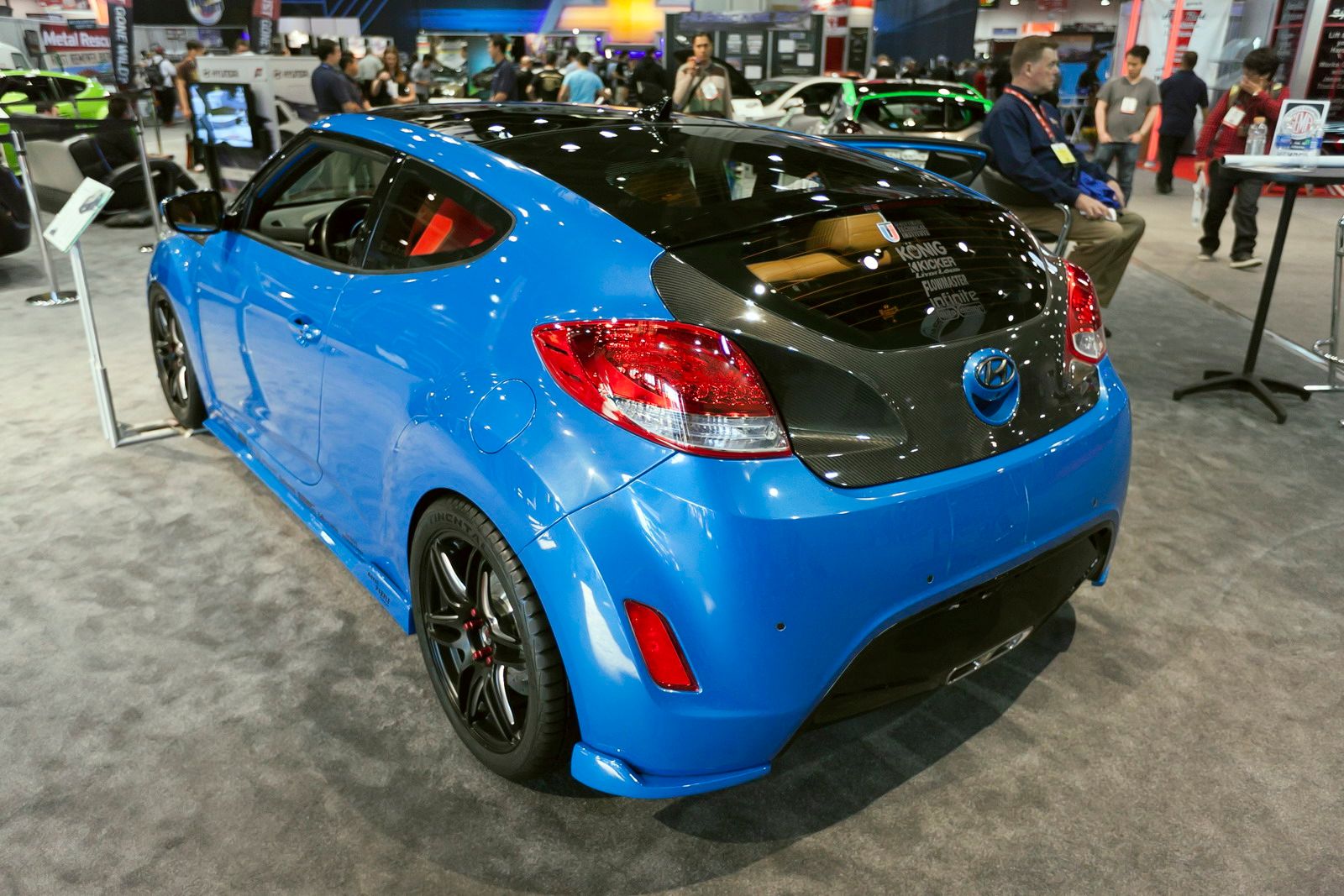 2011 Hyundai Veloster by PM Lifestyle