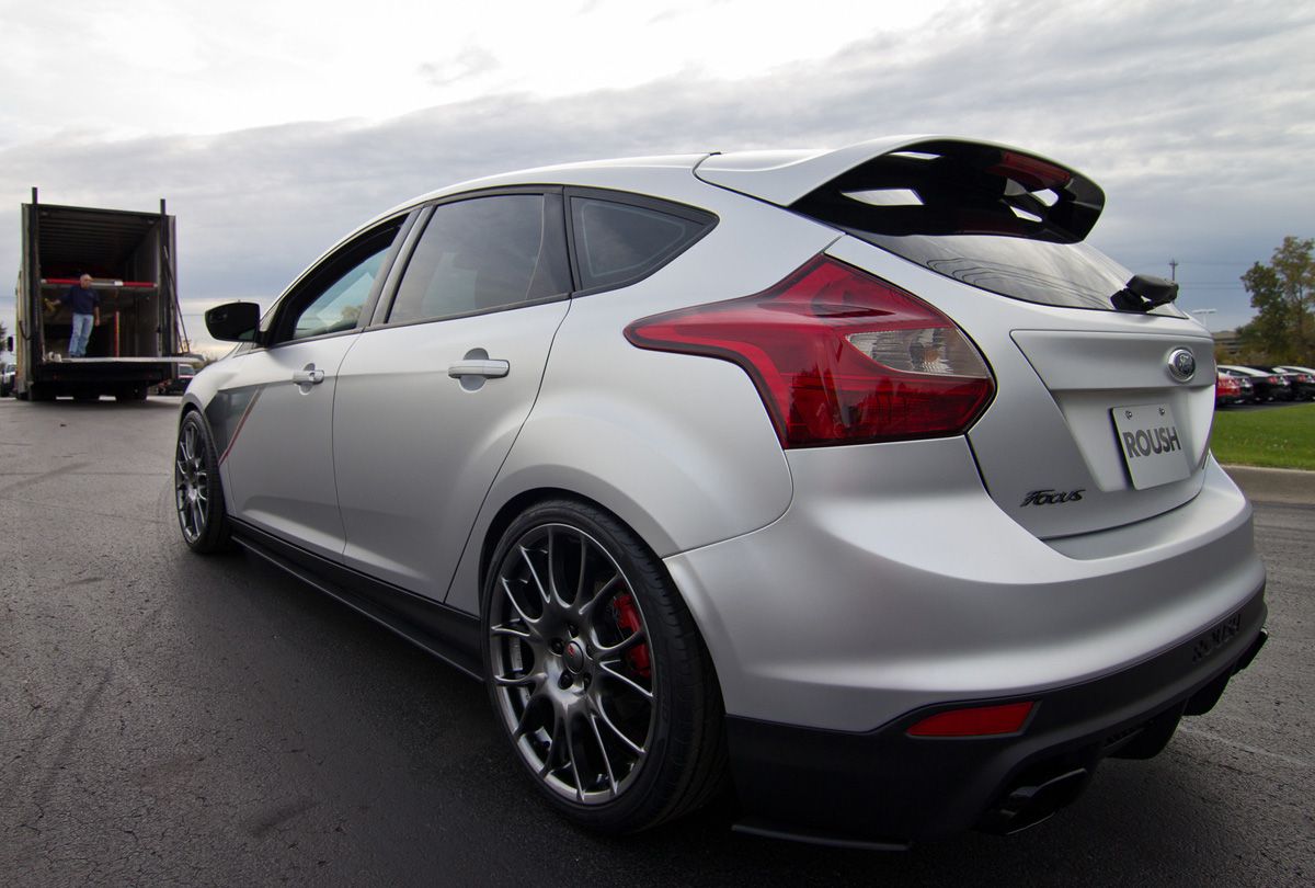 2012 Ford Focus by ROUSH Performance 