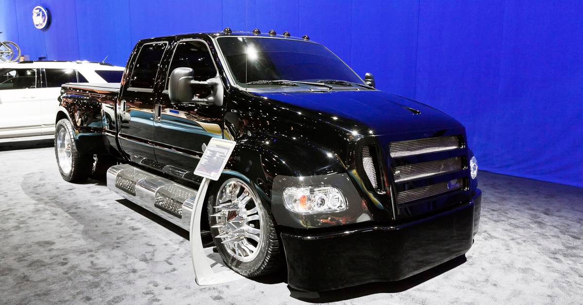 Ford F650 Custom Wheels