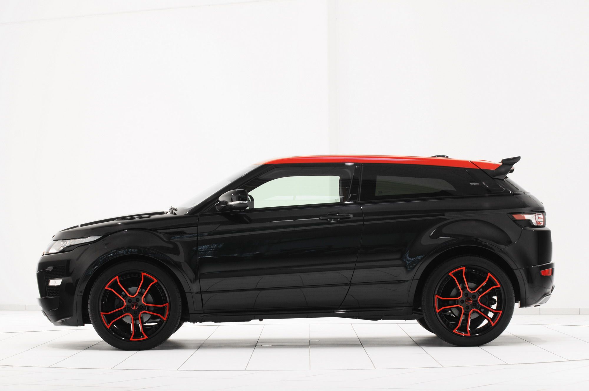 2012 Range Rover Evoque by Startech