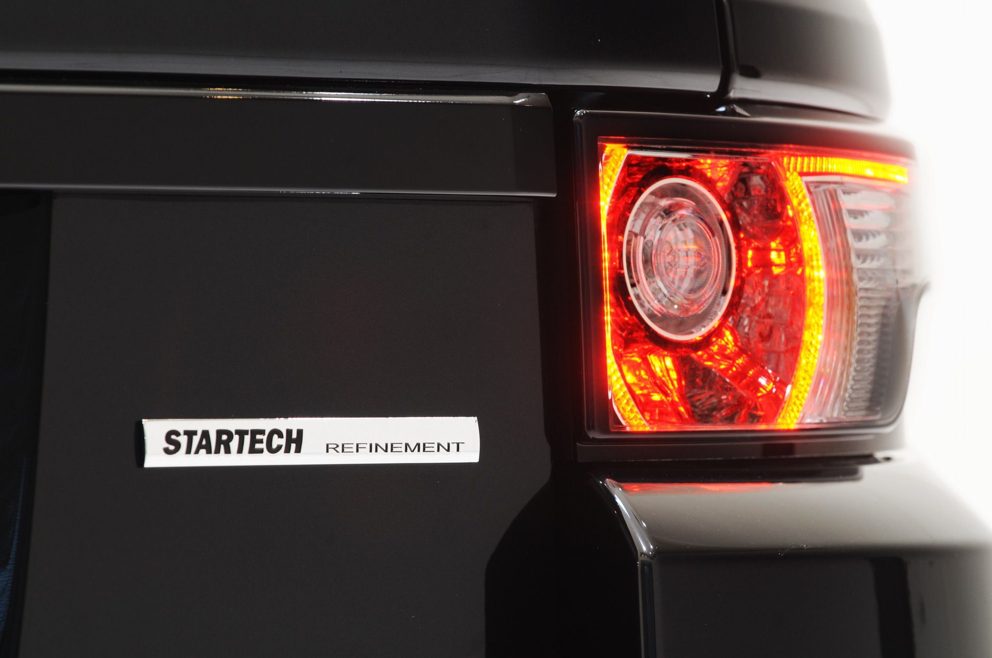 2012 Range Rover Evoque by Startech